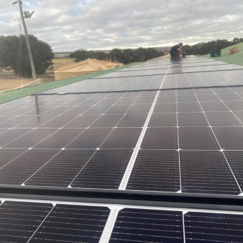 MONSTER OFF GRID- 440w JA Bifacial from Electric Cool Geraldton